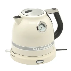 KitchenAid Artisan waterkoker 1,5 liter aluminium amandelwit Koopje