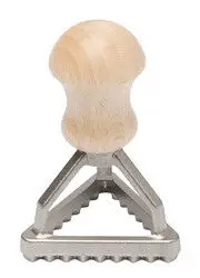 Oldenhof pasta uitsteekvorm driehoek 4,5 cm hout aluminium Gereduceerde Prijs