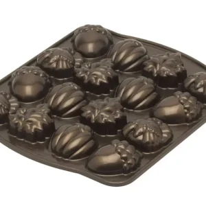 Voordeelprijs Nordic Ware herfst bakvorm 32 cm aluminium 16 stuks
