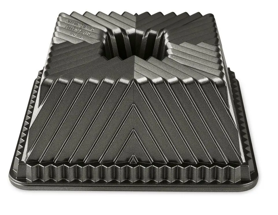Nordic Ware Squared Bundt bakvorm 22 x 22 cm gietaluminium grijs Meest Verkocht