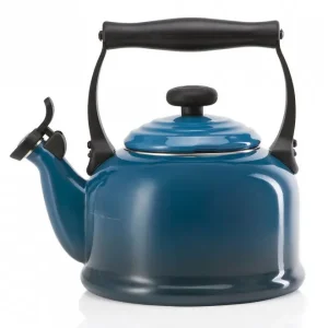 Alleen Vandaag Le Creuset Tradition fluitketel 2,1 liter staal Deep Teal
