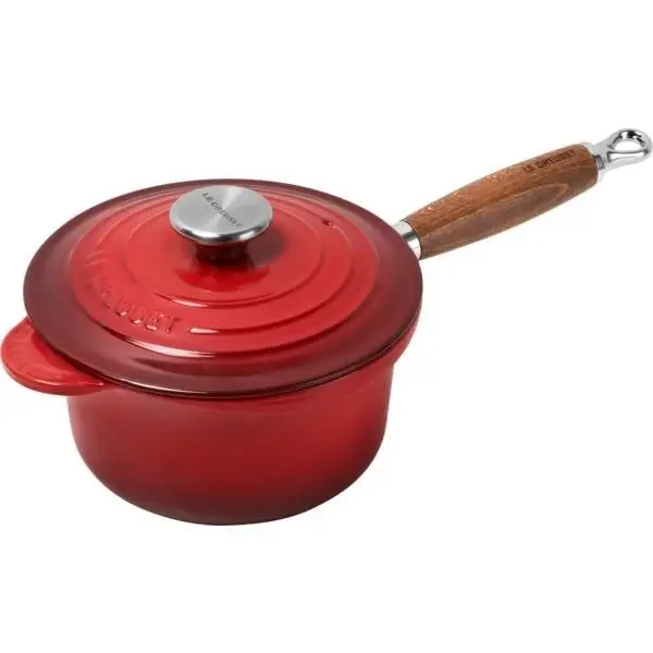 Laatste Versie Le Creuset sauspan met deksel en houten steel ø 18 cm gietijzer kersrood