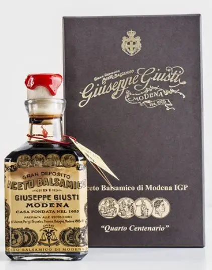 Fabrieksprijs Giuseppe Giusti Quarto Centenario balsamico-azijn 15 jaar 250 ml in doos