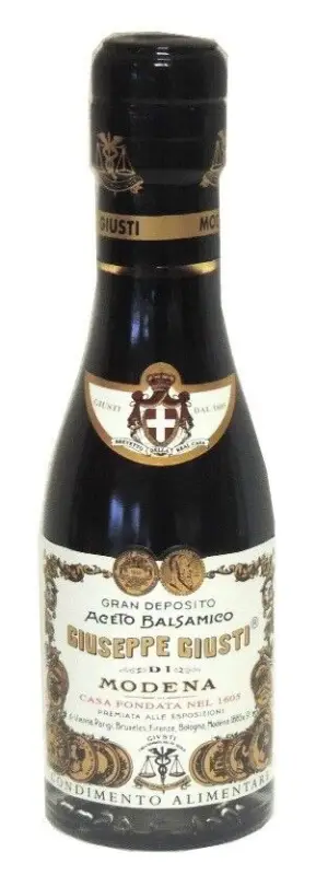 Superprijs Giuseppe Giusti Il Classico balsamico-azijn 8 jaar 100 ml in champagnefles