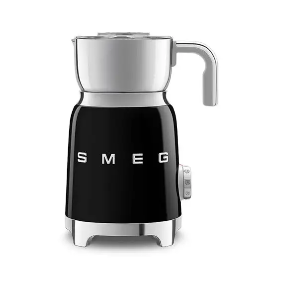Exclusieve Aanbieding Smeg 50's style elektrische melkopschuimer 600 ml zwart