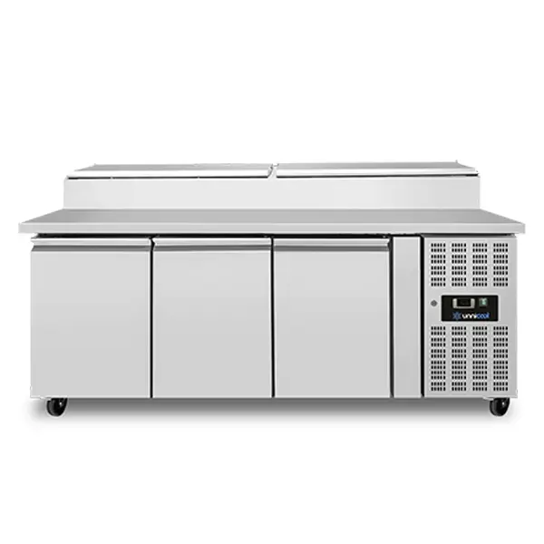 Superprijs Unnicool Saladette | 399L | 3 Deuren 1/1 GN | Boven 8x 1/3 GN | +2°C/+8°C | Geforceerd | Klapdeksels | Wielen | 1795x700x885/1085mm