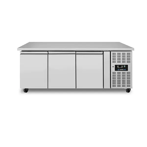 Unnicool Vrieswerkbank | 402L | 3 Deuren 1/1 GN | -18°C/-22°C | Geforceerd | Wielen | 1790x700x850mm Fabrieksprijs