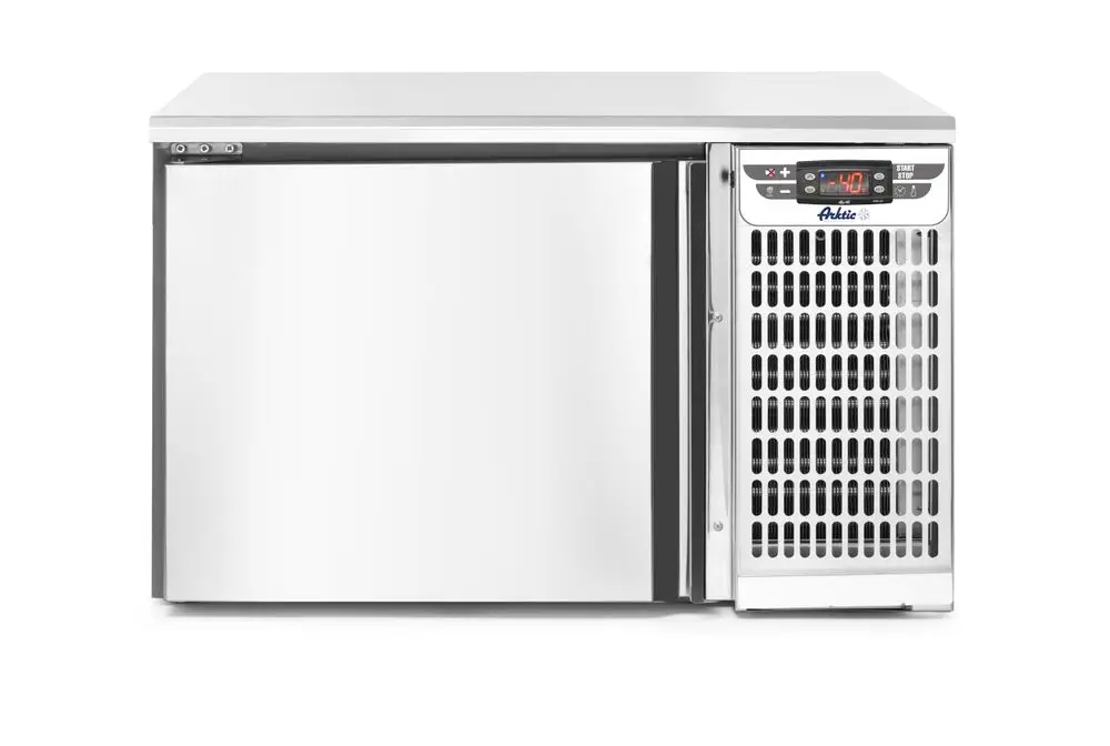 Hoge Kwaliteit Arktic Blastchiller | 3 Niveaus 2/3 GN | 9kg Koelen | 7kg Vriezen | 230V | 660x640x420mm