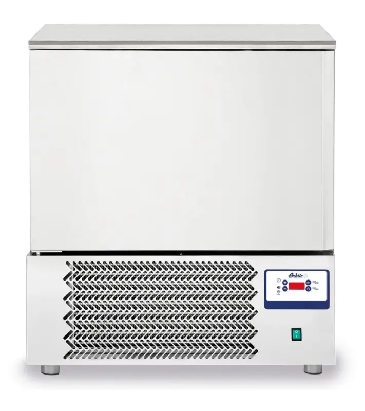 Arktic Blastchiller | 5 Niveaus EN/GN | 20kg Koelen | 15kg Vriezen | 230V | 750x740x880mm Op = Op