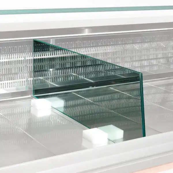 Scheiding expositie in glas (l.600 mm) Aanbieding