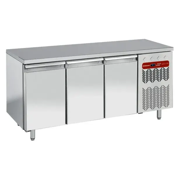 Diepvriestafel, geventileerd, 3 deuren gn 1/1 Must-Have