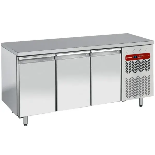 Uitverkoop Diepvriestafel, geventileerd-statisch, 3 deuren en 600x400